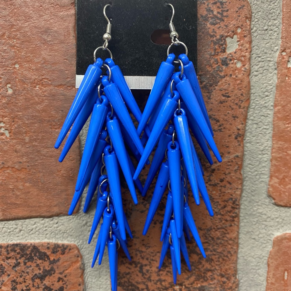 NWT Womens Fashion Long Dangle Cobolt Blue Statement Earrings